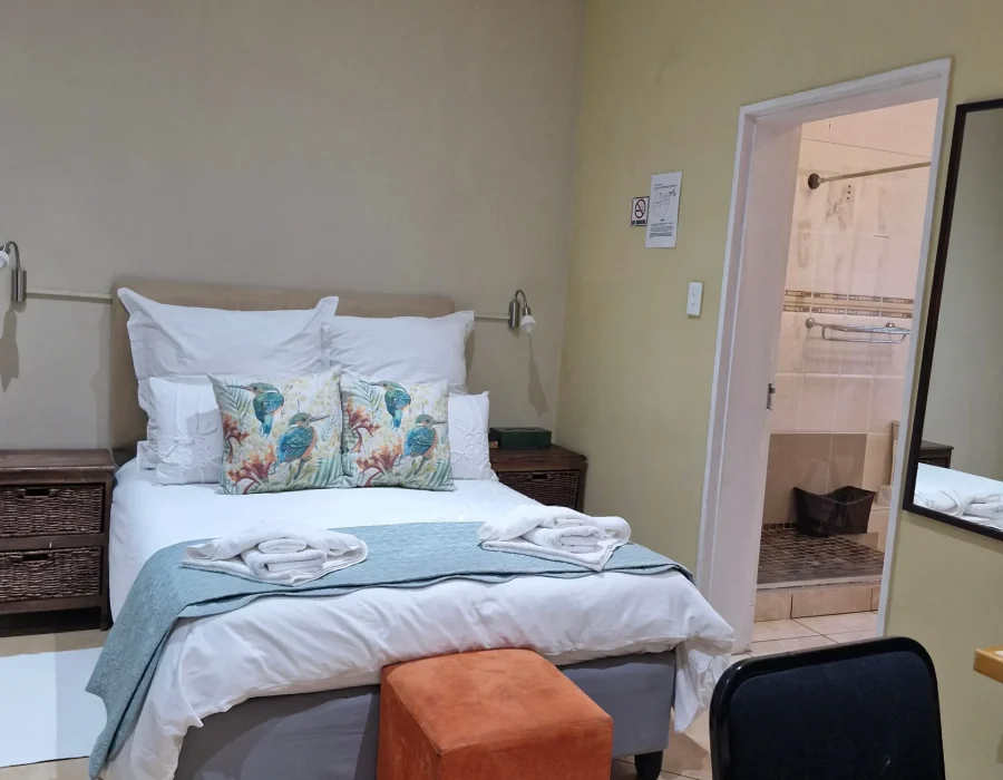 Silvermine room2 (1)_converted